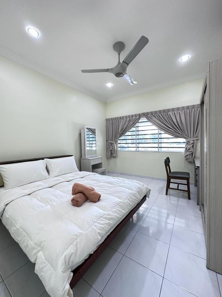 Cozy Premium Spacious